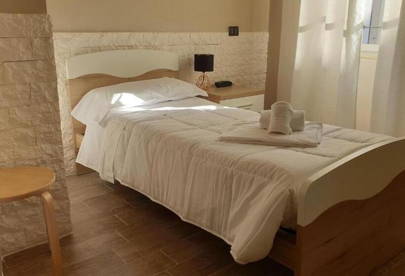 هتل Albergo La Svolta