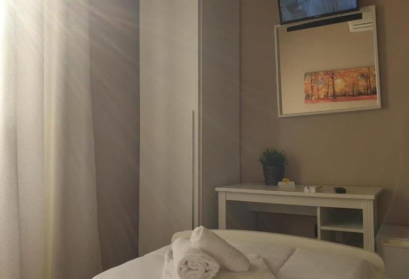 هتل Albergo La Svolta