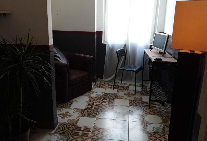 هتل Albergo La Svolta