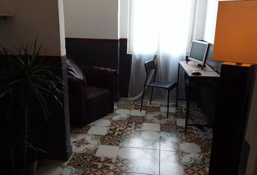 هتل Albergo La Svolta