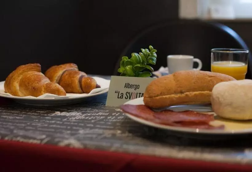 هتل Albergo La Svolta
