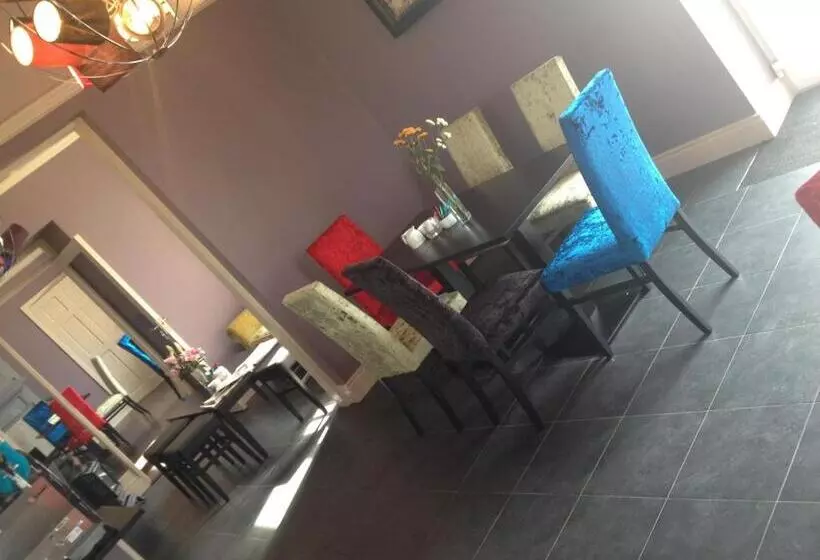 ホテル Coast Lodge