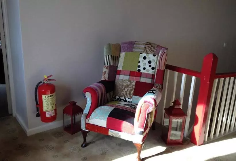 ホテル Coast Lodge