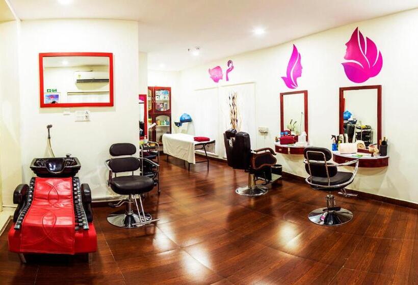 Hill Palace Hotel & Spa