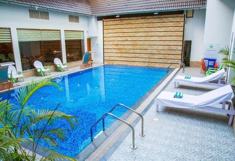 Hill Palace Hotel & Spa