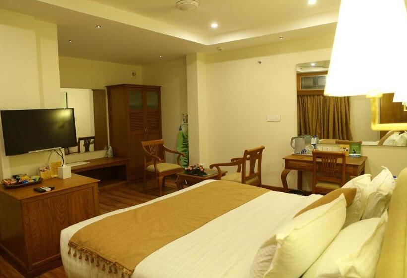 Hill Palace Hotel & Spa