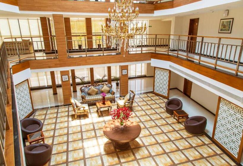 Hill Palace Hotel & Spa