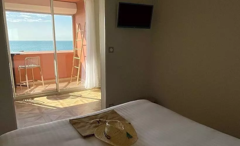 Hotelli Hôtel La Grande Conque