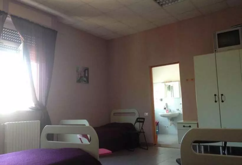 Aamiaismajoitus (B&B) Raggio Di Sole   Casa Per Ferie