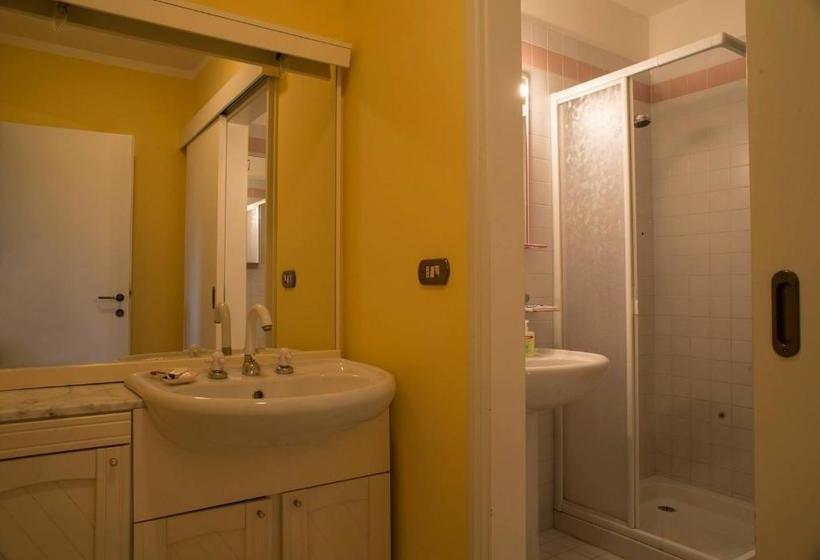 Aamiaismajoitus (B&B) Casale Simbeni