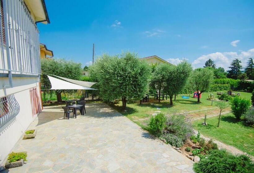 تختخواب و صبحانه Dolce Sosta