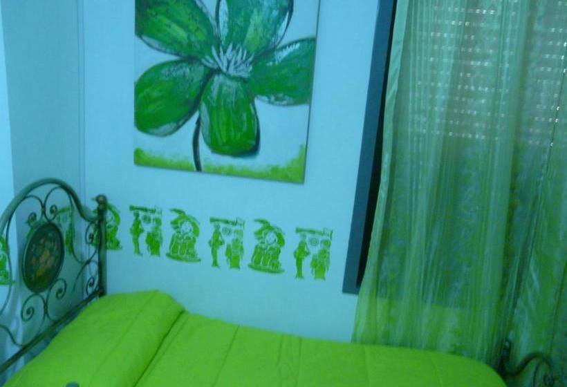 مبيت وإفطار Messina Break