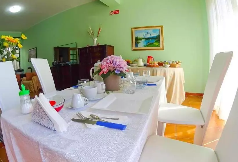 ベッドアンドブレックファースト Rosa Di Mare