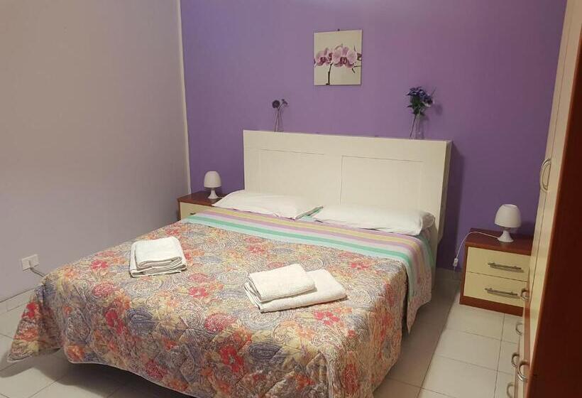 住宿加早餐  The Artists