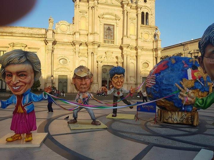 住宿加早餐  The Artists