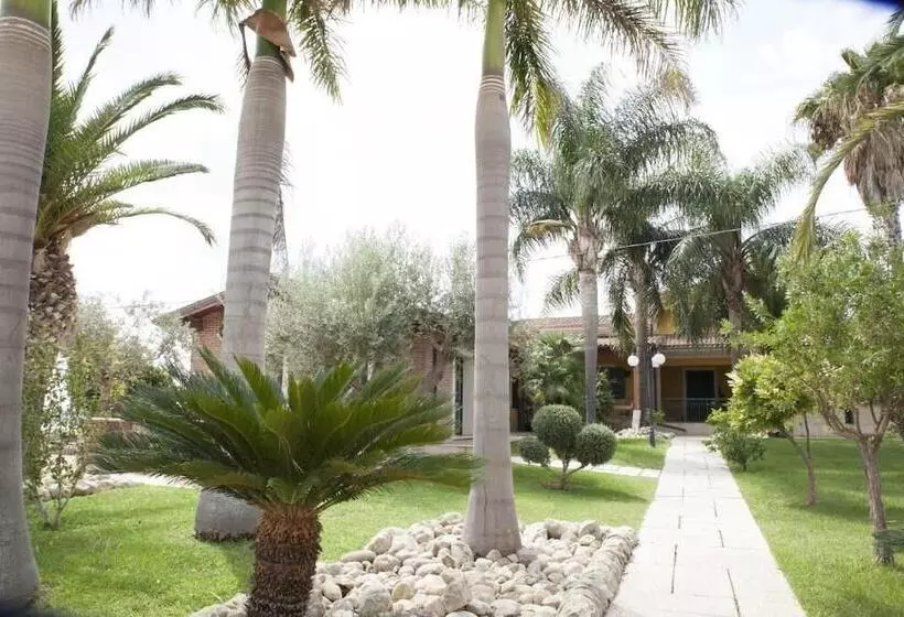 Aamiaismajoitus (B&B) Valleforno Country House Di Charme