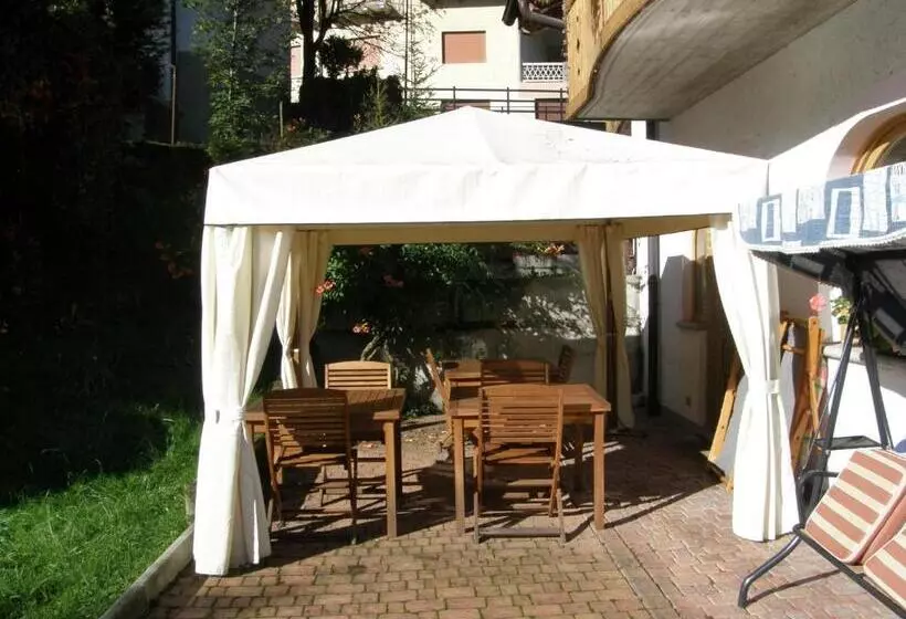 ベッドアンドブレックファースト Villa Ilaria