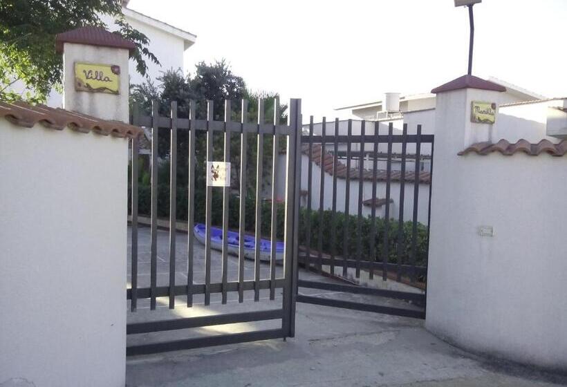 تختخواب و صبحانه Villa Maricla