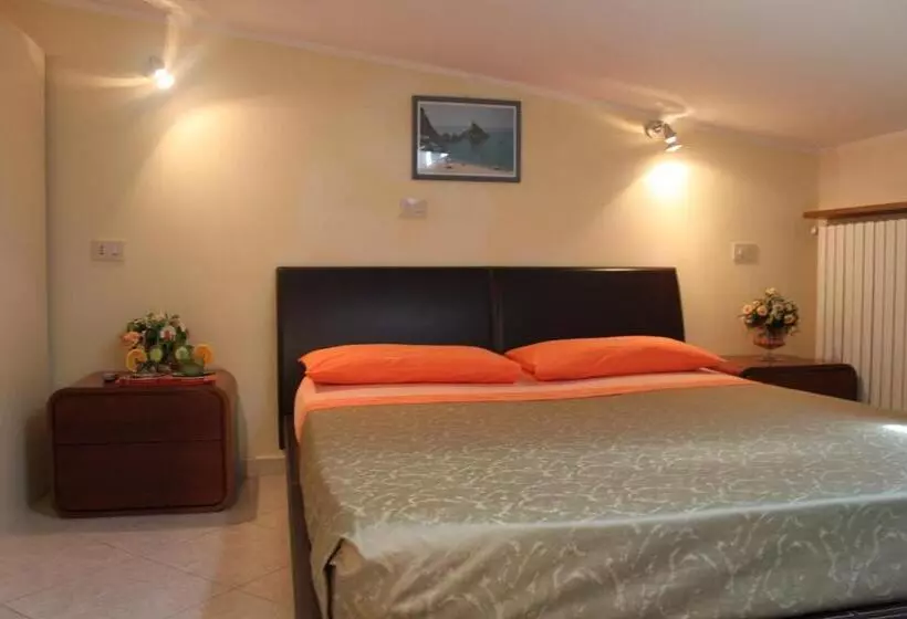 ホテル Albergo B&b Ristorante Grace