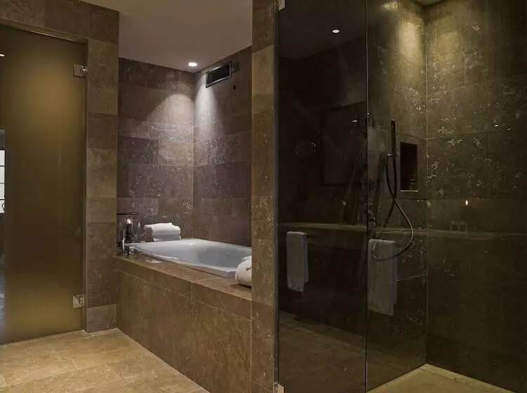 Filario Hotel & Residences