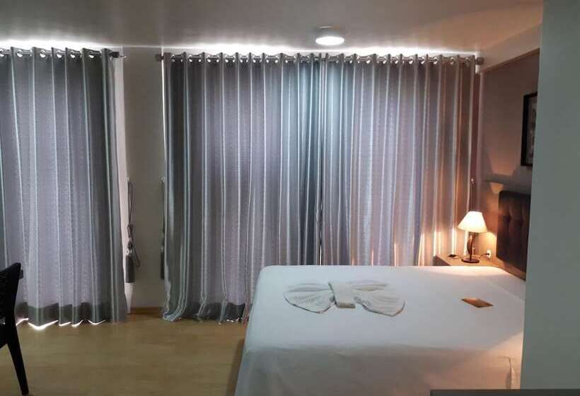 هتل Geneviee Palace