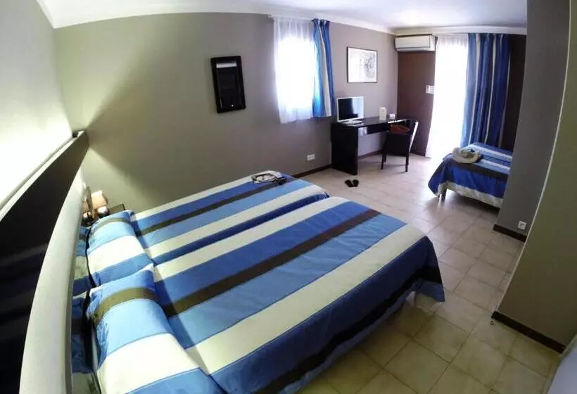 Hotelli Hôtel Beach