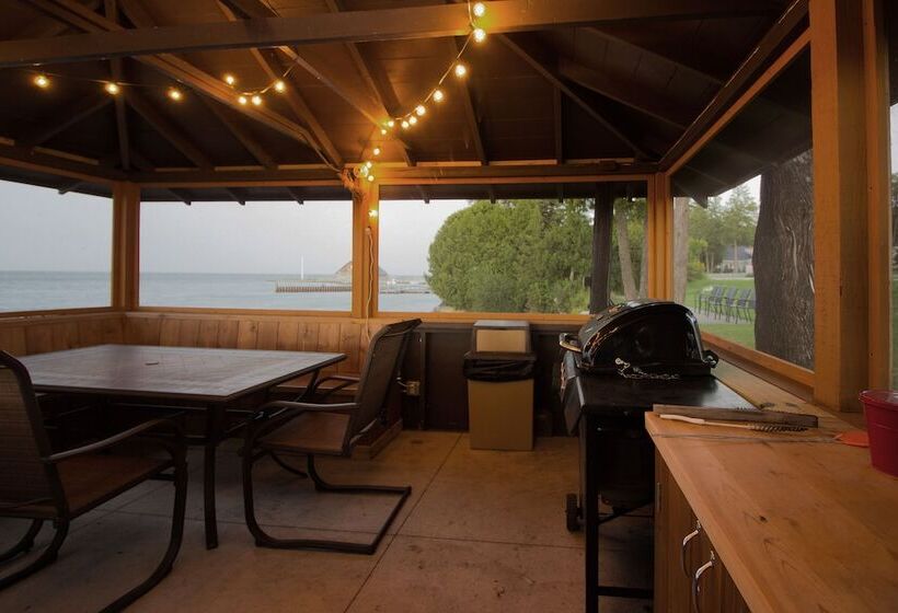 ホテル Pine Grove Resort