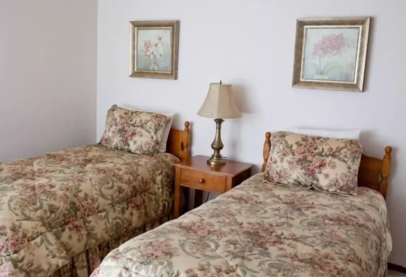 ホテル Pine Grove Resort