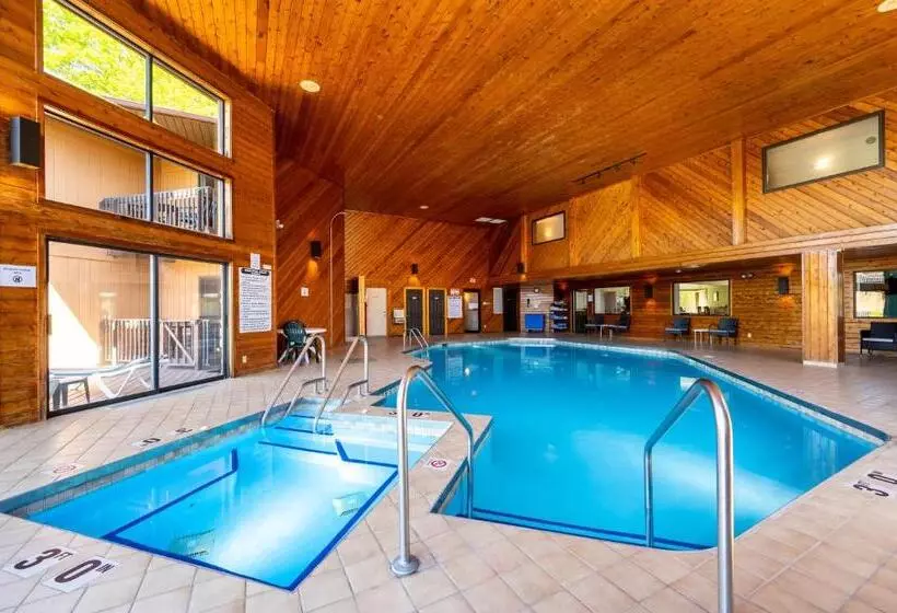 ホテル Pine Grove Resort