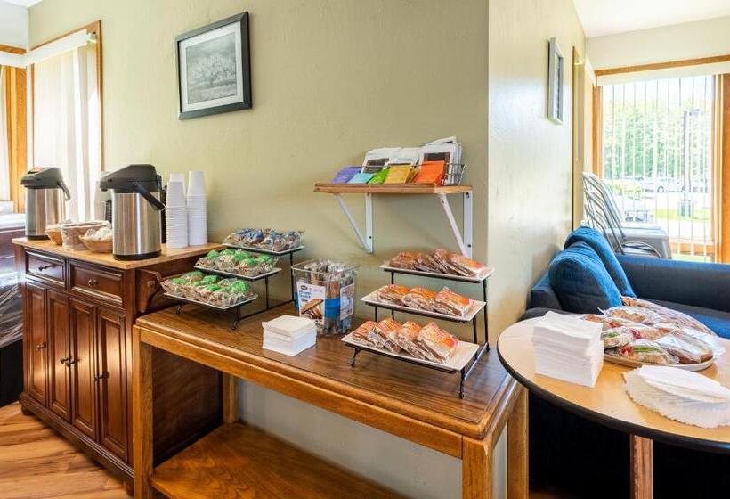 ホテル Pine Grove Resort