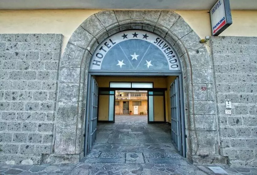 ホテル Silverado