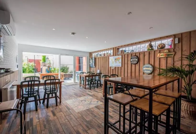Villa Zenith Hostel La Surf House