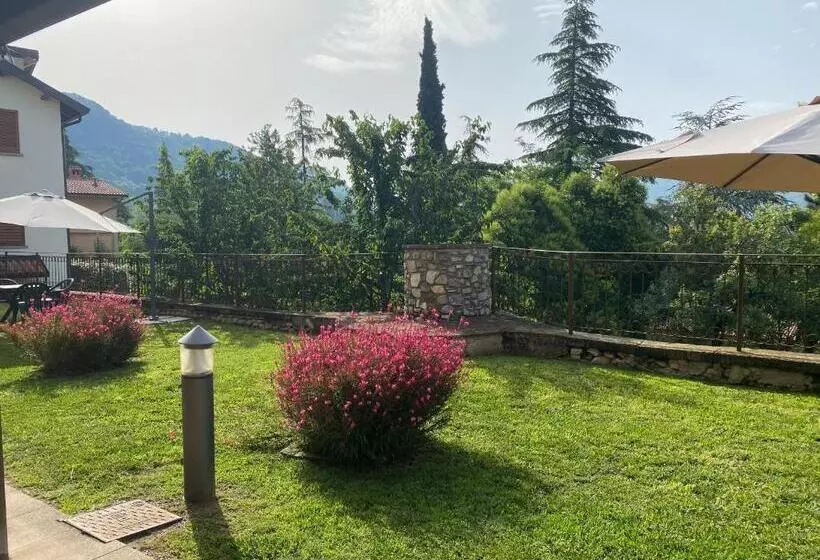 Retkeilymaja Residence Delle Tre Corone