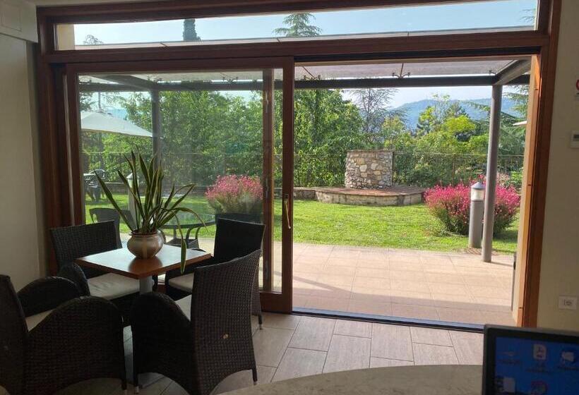 הוסטל Residence Delle Tre Corone