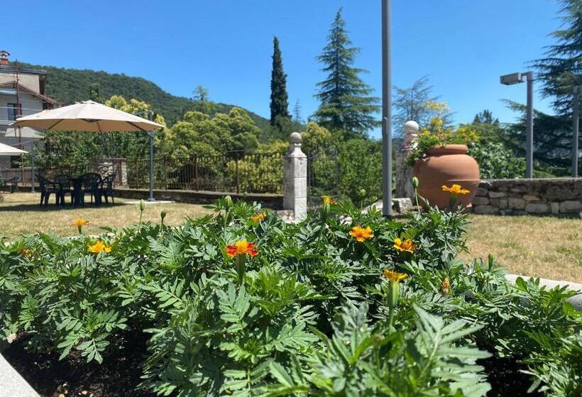 הוסטל Residence Delle Tre Corone