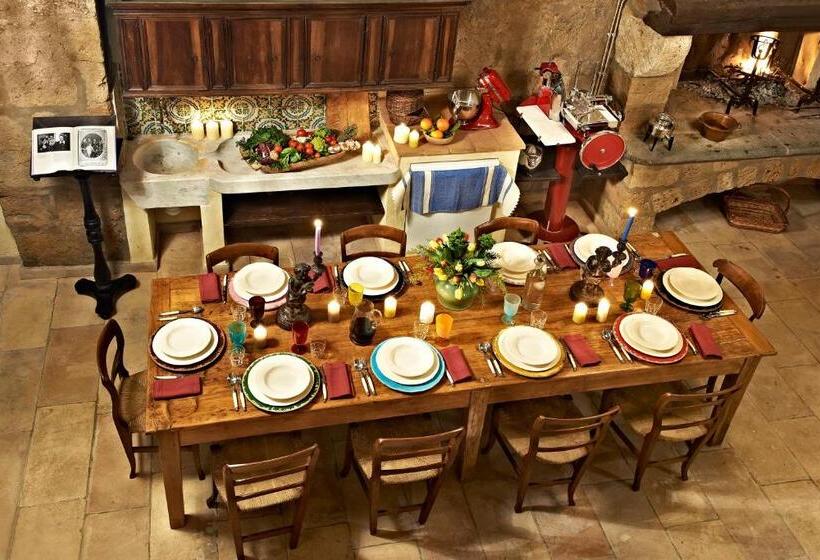 צימר Corte Della Maesta Antica Residenza