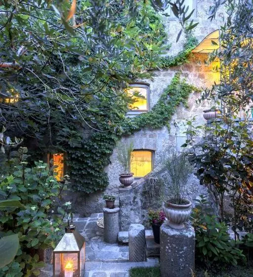 Aamiaismajoitus (B&B) Corte Della Maesta Antica Residenza