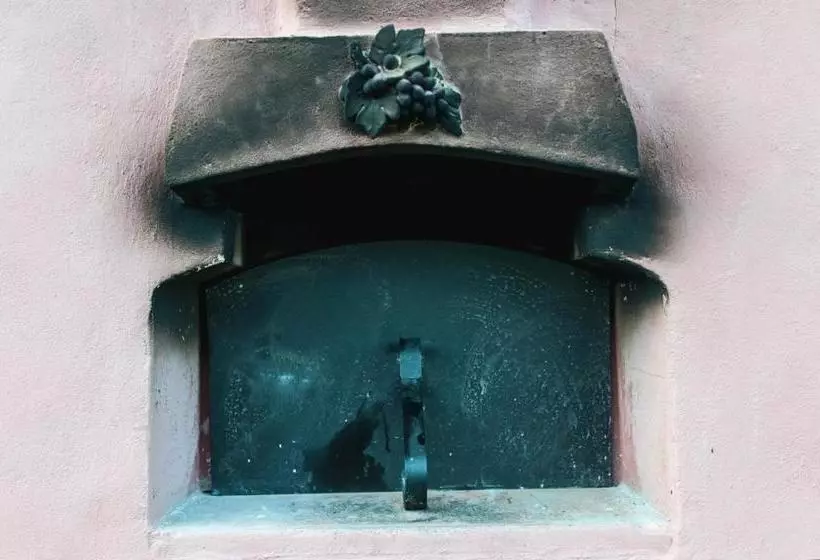 تختخواب و صبحانه Country Room Il Moro