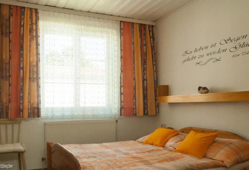 مبيت وإفطار Gästehaus Ringbauer