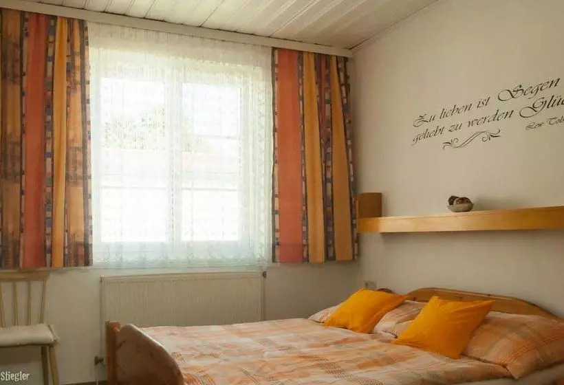 تختخواب و صبحانه Gästehaus Ringbauer
