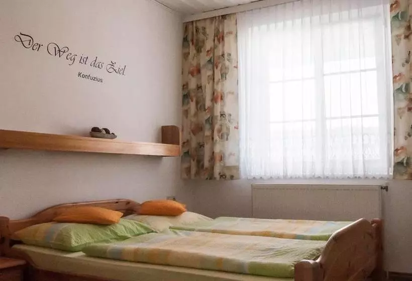 تختخواب و صبحانه Gästehaus Ringbauer