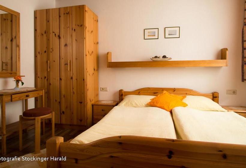 مبيت وإفطار Gästehaus Ringbauer