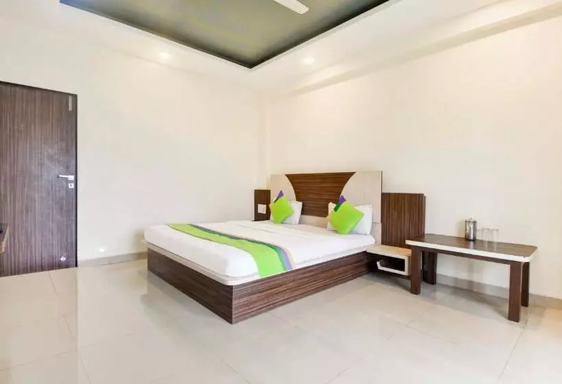 ベッドアンドブレックファースト Gugal Residency Mahabaleshwar