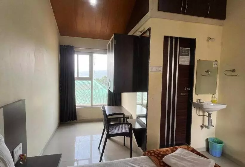 ベッドアンドブレックファースト Gugal Residency Mahabaleshwar