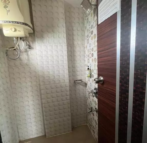 ベッドアンドブレックファースト Gugal Residency Mahabaleshwar