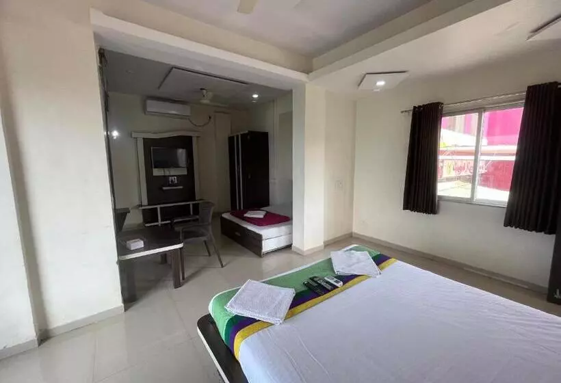 ベッドアンドブレックファースト Gugal Residency Mahabaleshwar