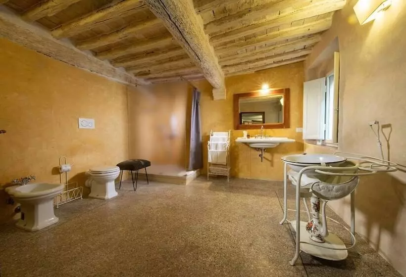 تختخواب و صبحانه Il Battistero Siena Residenza D'epoca