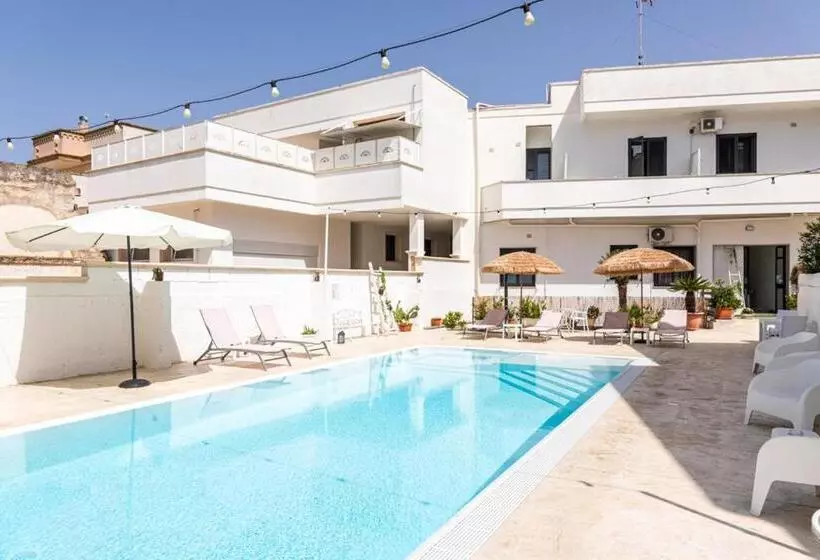 Aamiaismajoitus (B&B) La Gemma Del Salento