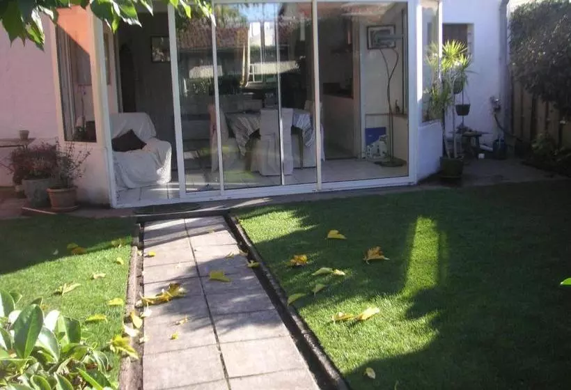 تختخواب و صبحانه Le Clos Previnquieres