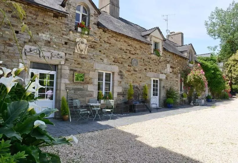 Aamiaismajoitus (B&B) Manoir Du Quengo